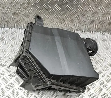 Volvo XC90 Air filter box 31474901
