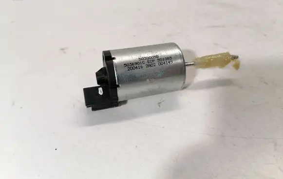 Lexus RX 450H Seat adjustment motor 5030005B