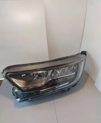 Honda CR-V Headlight/headlamp