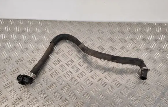 Volvo V70 Engine coolant pipe/hose 30745322