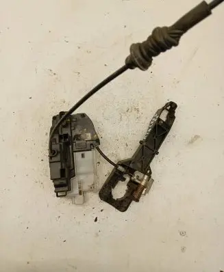 KIA Ceed Front door lock