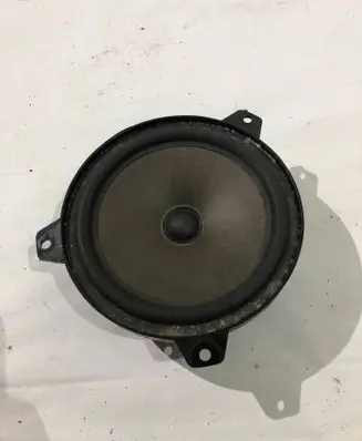 BMW 3 E46 Parcel shelf speaker 65138368233