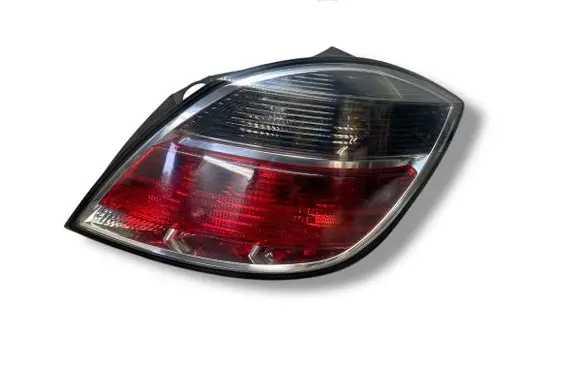 Opel Astra H Rear/tail lights 13222325 495056087