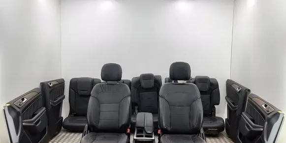 Mercedes-Benz GL X166 Interior set A1667200570 A1667301170