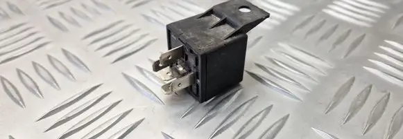 Mercedes-Benz C W202 Other relay 40A14VDC