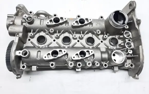 Volkswagen Golf VIII Engine head 