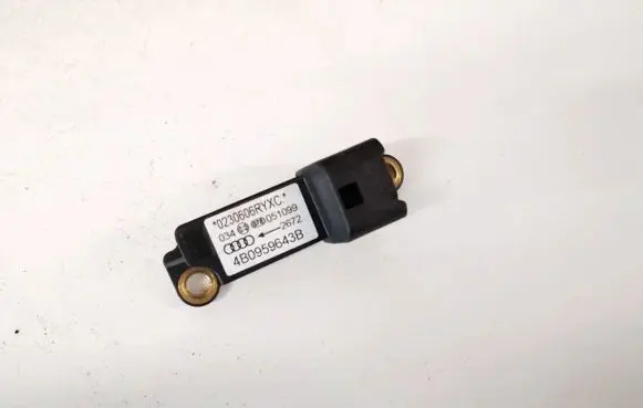 Audi A6 S6 C5 4B Airbag deployment crash/impact sensor 4b0959643b 02306092nnq8