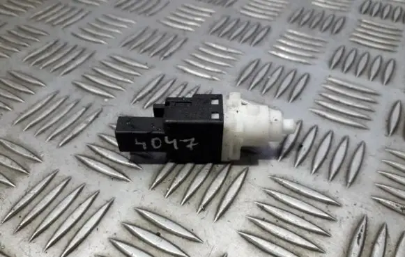 Fiat 500 Brake pedal sensor switch 46840510 10295