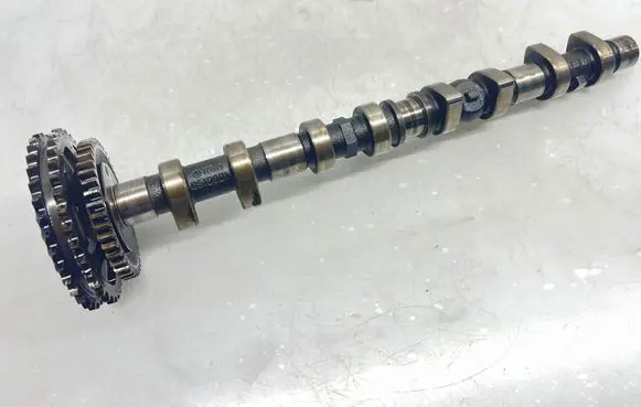 Mercedes-Benz E W211 Camshaft R6110510001
