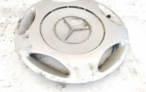 Mercedes-Benz C W202 R15 wheel hub/cap/trim 2024010624
