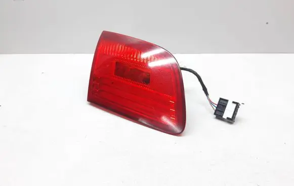 BMW 3 E92 E93 Tailgate rear/tail lights 7162303 63217162303