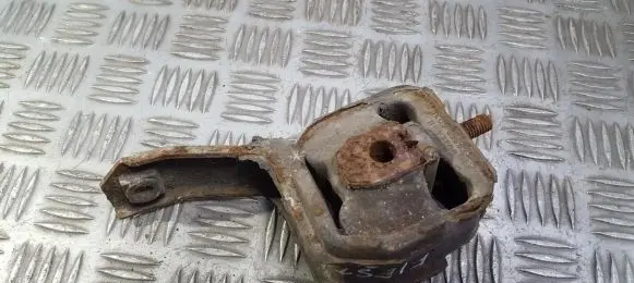 Ford Fiesta Engine mount bracket 89fb6038ba 89fb-6038-ba