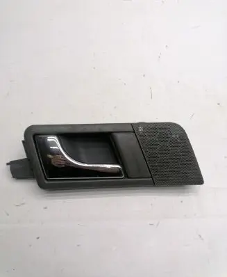 Audi A2 Rear door interior handle 8Z0839019