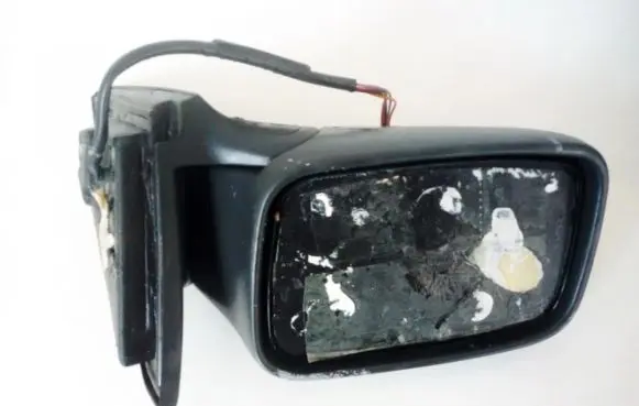 Volvo S40, V40 Plastic wing mirror trim cover e011737