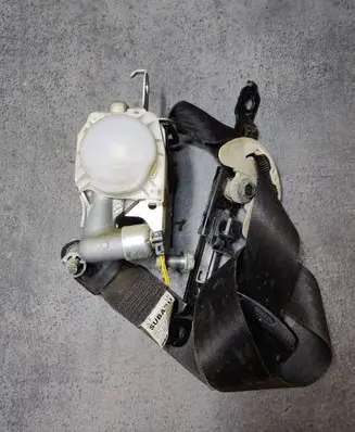 Subaru Outback Front seatbelt S209302 0072705 53165P