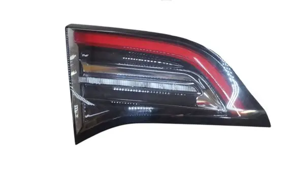 Tesla Model Y Tailgate rear/tail lights 24531801 01534201