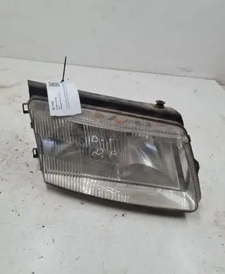 Volkswagen PASSAT B5 Headlight/headlamp