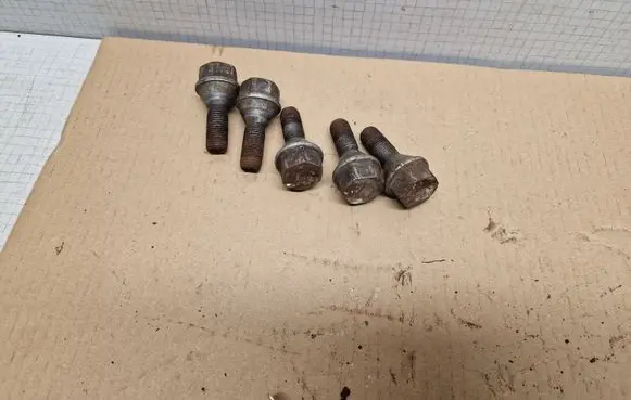Opel Movano A Nuts/bolts 