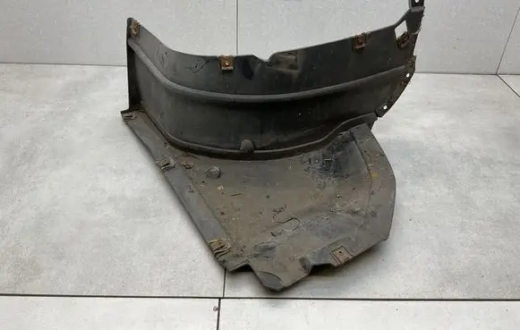 Audi Q3 8U Front wheel arch liner splash guards 8U0853887A