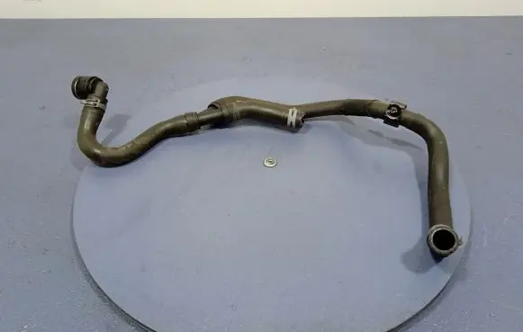 Volkswagen PASSAT B7 USA Engine coolant pipe/hose 2Q0122073H