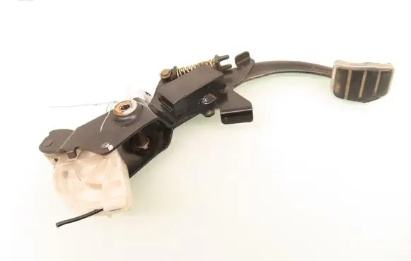 Renault Laguna I Clutch pedal 65K199610