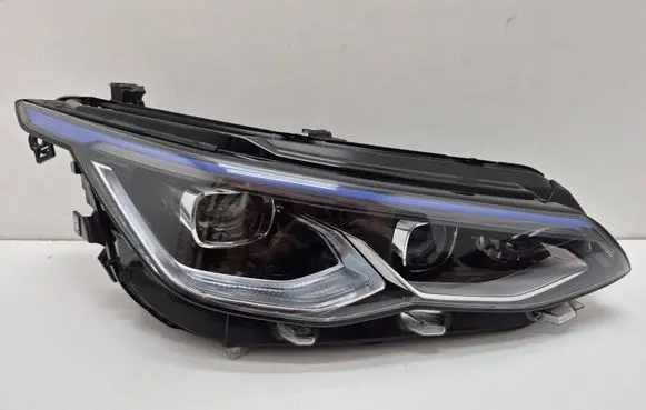 Volkswagen Golf VIII Headlight/headlamp 5H1941060B