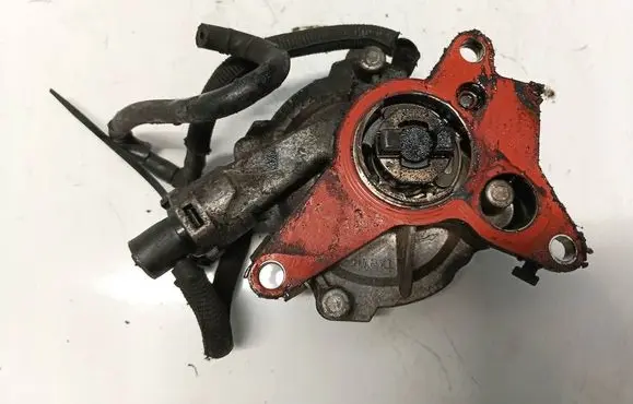 Renault Laguna III Vacuum pump 