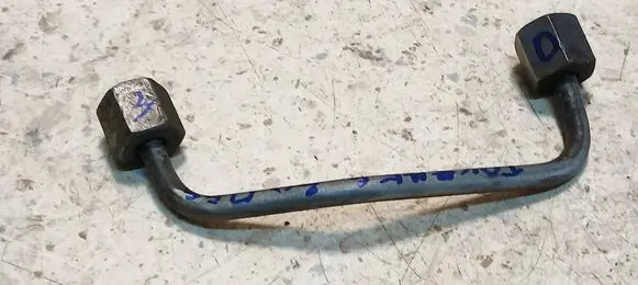Volkswagen Touareg I Fuel injector supply line/pipe U241BT 071217 059130241BT