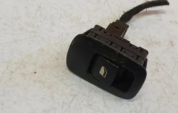 Citroen C4 Grand Picasso Electric window control switch 96639378ZD