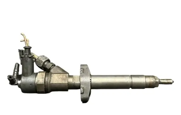 Renault Megane II Fuel injector 0445110084 8200084534