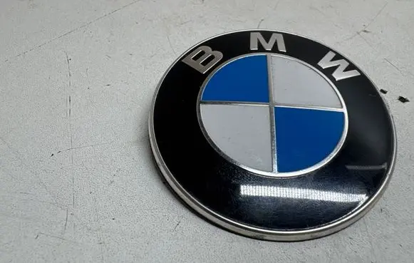 BMW 3 F30 F35 F31 Manufacturer badge logo/emblem 8219237