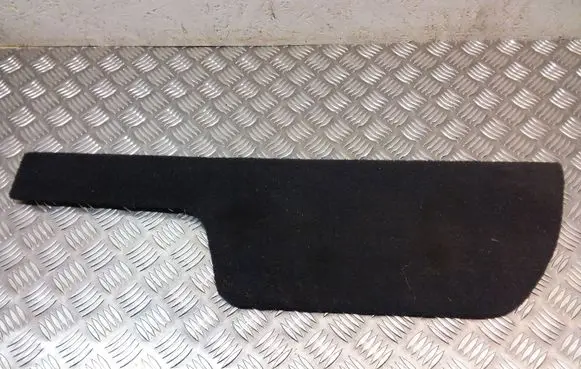 Trunk/boot floor carpet liner