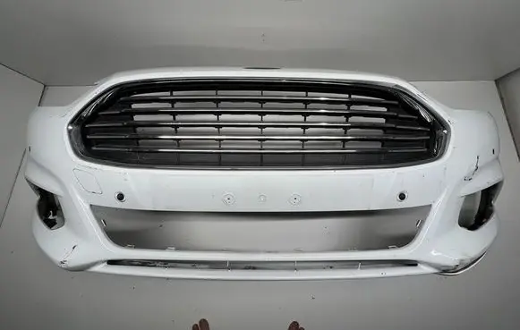 Ford Mondeo MK V Front bumper DS7317737 DS7317737JW