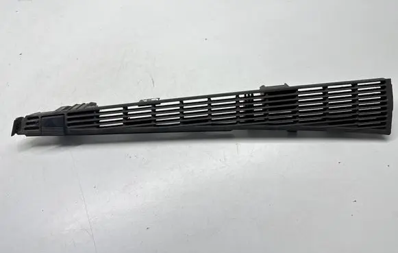 BMW 5 E34 Parcel shelf grill 8120325