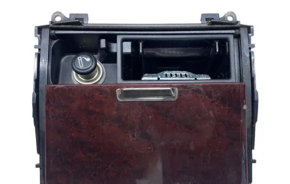 Car ashtray