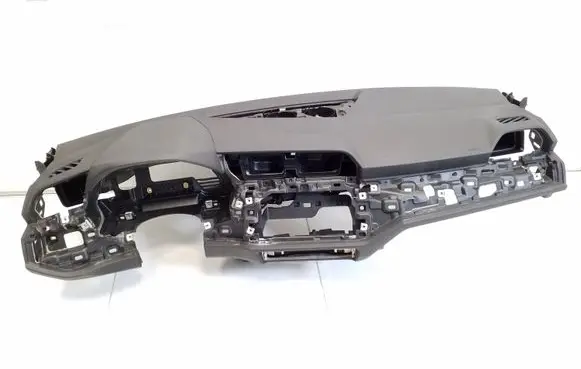 Audi Q3 F3 Dashboard