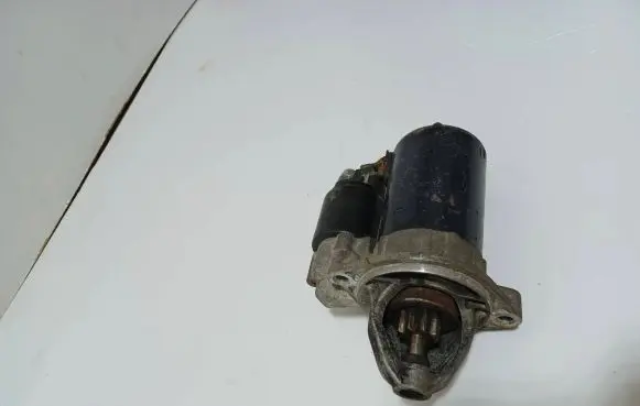 Mercedes-Benz CLK A208 C208 Starter motor 0051513401