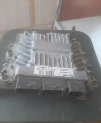 Renault Scenic II - Grand scenic II Engine control unit/module S122326108