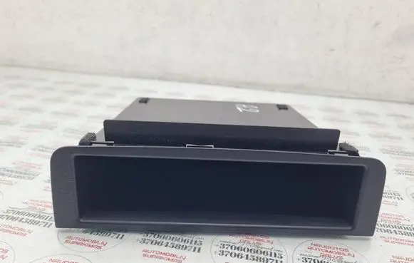 Audi A2 Dashboard storage box/compartment 8Z0863077