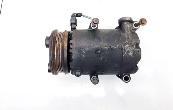 Ford Focus Air conditioning (A/C) compressor (pump) 3m5h19d629ph