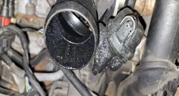 Ford Mondeo MK IV Throttle valve 