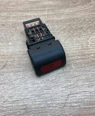 Subaru Forester SF Hazard light switch Niles06016