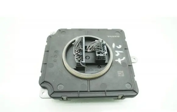 Volvo V60 Voltage converter/converter module 32365275