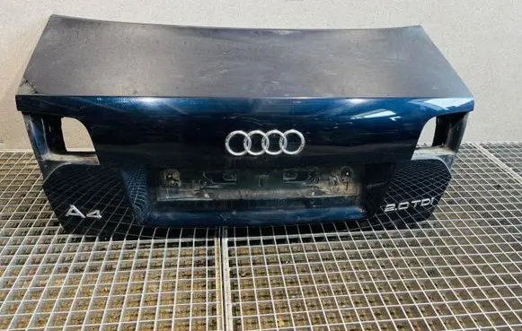 Audi A4 S4 B7 8E 8H Tailgate/trunk/boot lid 