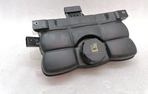 Lotus Emira Coolant expansion tank/reservoir cap 8893526755
