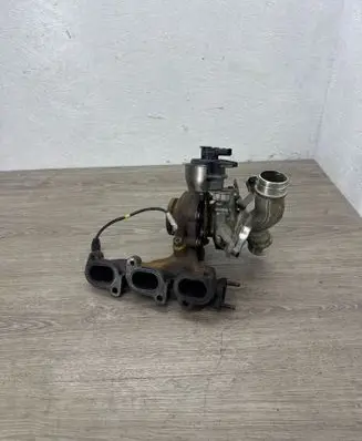 Volkswagen Polo V 6R Turbo 04B253019G BV3066A0003