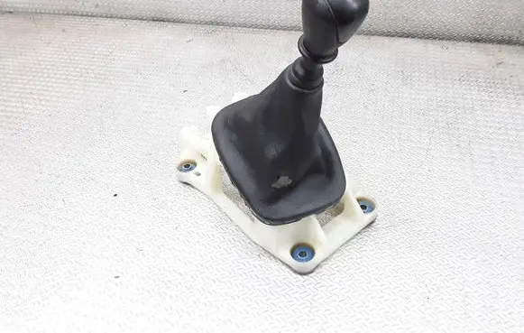 Hyundai i30 Gear shifter/selector 
