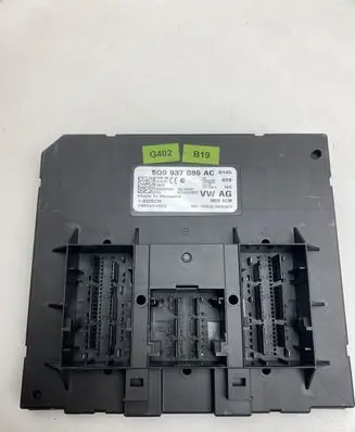 Volkswagen Golf Sportsvan Comfort/convenience module 5Q0937086AC