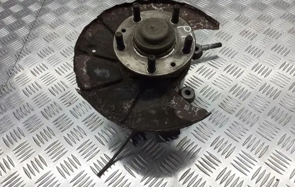 Mazda Premacy Rear wheel hub spindle/knuckle BRAK