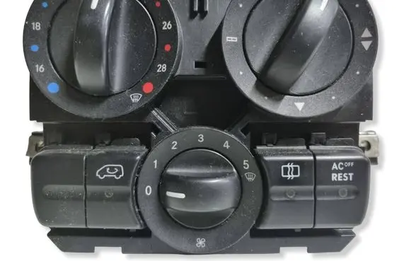 Mercedes-Benz Vito Viano W639 Climate control unit A6398301985KZ 5HB00851212 A6394420205